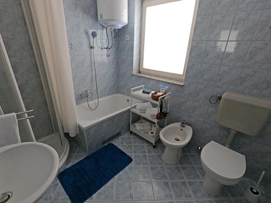 Family Rooms Moela Umag Zewnętrze zdjęcie